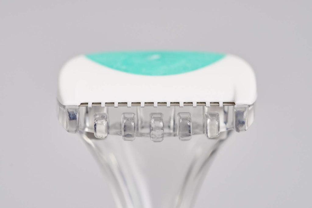 Kai About Body Bikini Shavers, 3 Shaversper Package