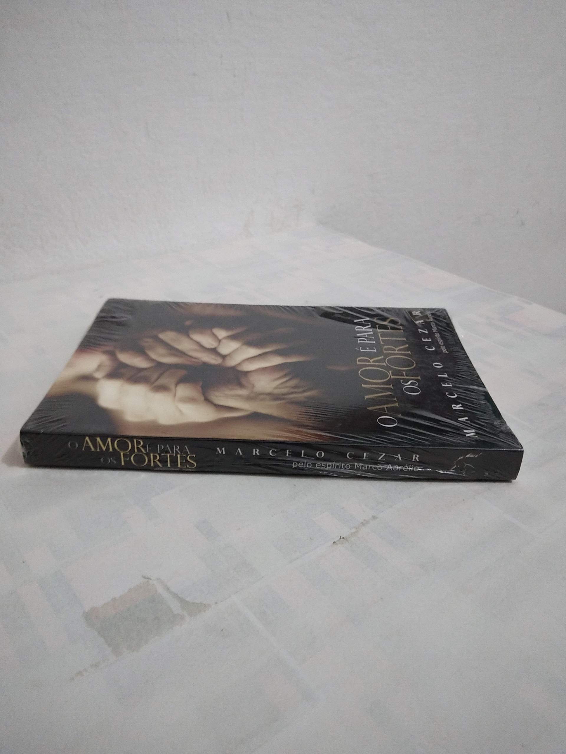 O Amor e Para Os Fortes (Em Portugues do Brasil)