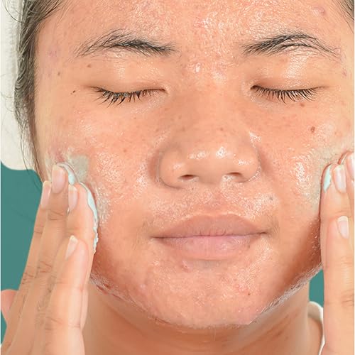 Neutrogena Oil-Free Acne Stress Control Power-Clear Scrub, 2% Salicylic Acid for Acne-Prone Skin, Exfoliating Daily Facial Scrub, 4.2 fl. oz